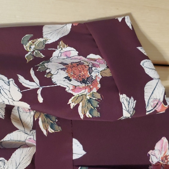 Zara Wine printed Junpsuit - Picture 3 of 6